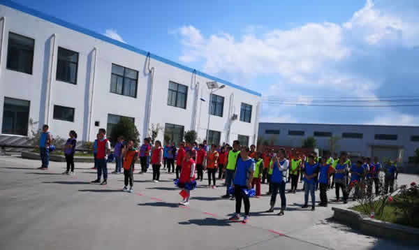 新聞=江蘇綠地成功舉辦“增活力、促和諧”主題運動(dòng)會(huì )和召開(kāi)績(jì)效考核總結大會(huì )02.jpg
